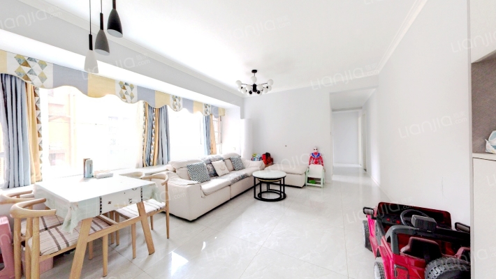 大陆美地西庭二手房实景图