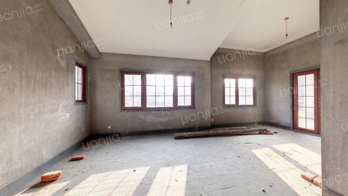 康郡颂恩谷二手房实景图