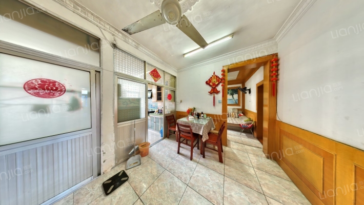 江海新邨二手房实景图