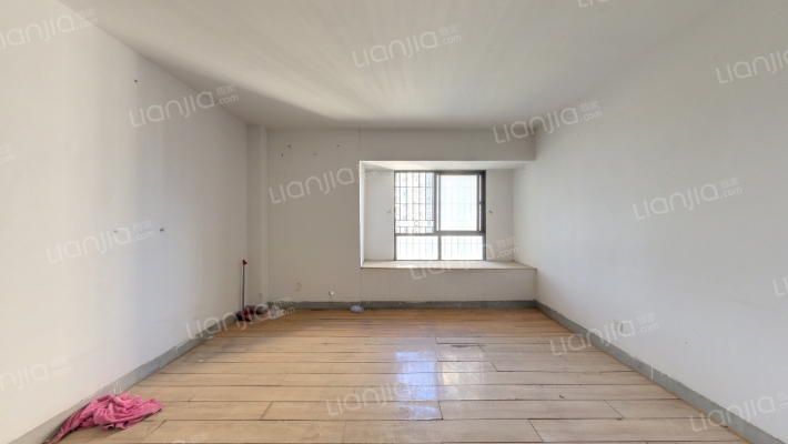 两园安置房小区二手房实景图