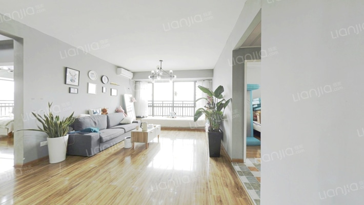 东方雍华府二手房实景图