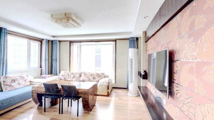 富豪青年国际广场二手房实景图