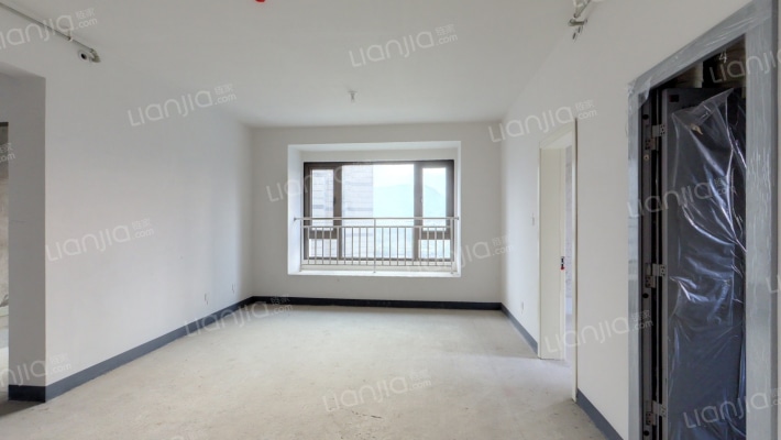 新湖四季果岭二手房实景图