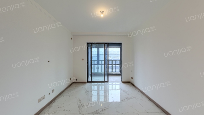 南昌旭辉中心A区二手房实景图