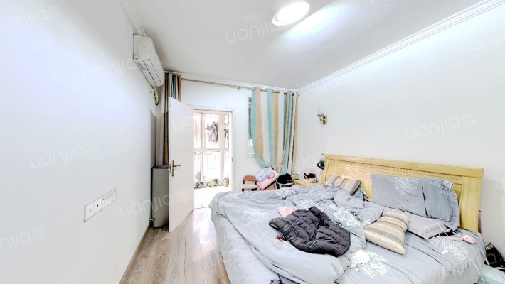 青春雅居一期二手房实景图