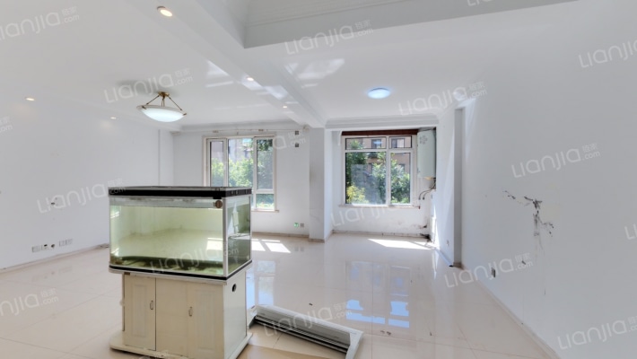 岭秀滨城悦和中园二手房实景图