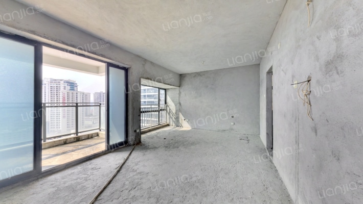 鸿洲香榭左岸二手房实景图