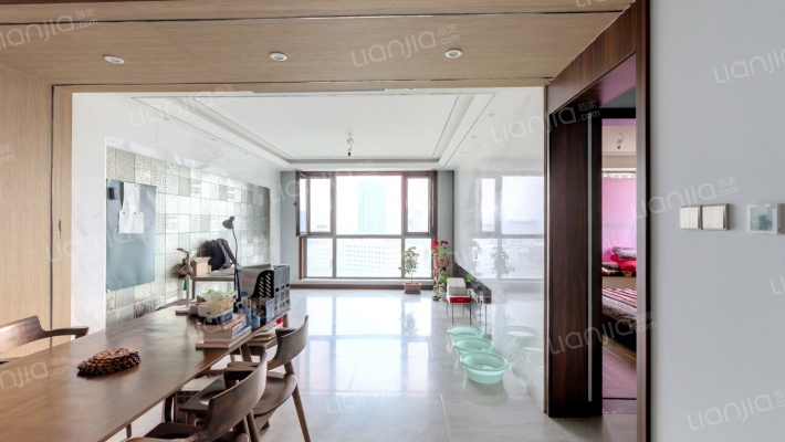 富豪新开门二手房实景图