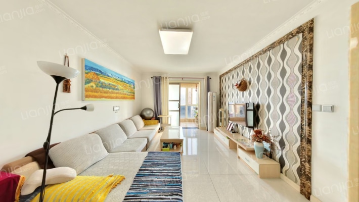 世融嘉城二手房实景图