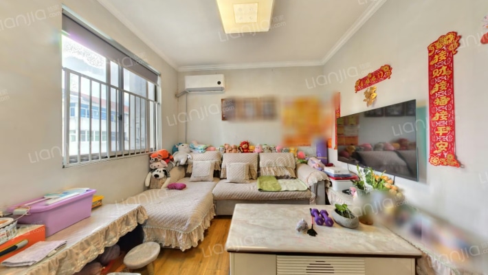 迎松小区二手房实景图