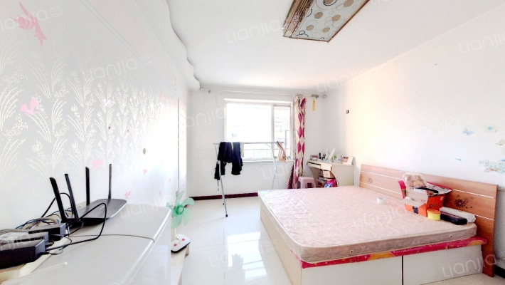 小于小区二手房实景图