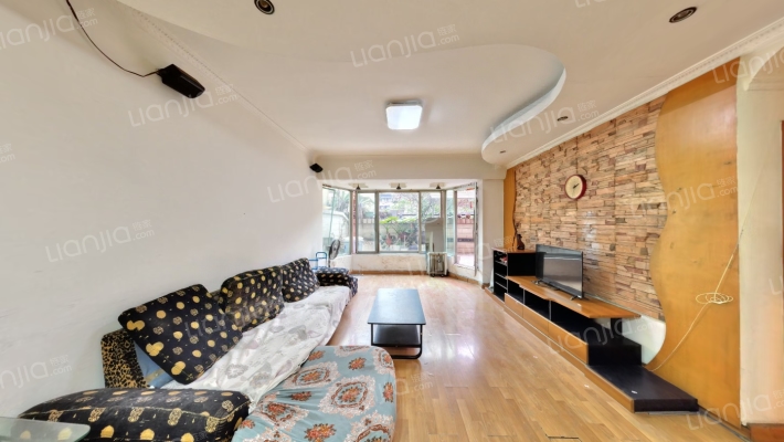 北大花园二手房实景图