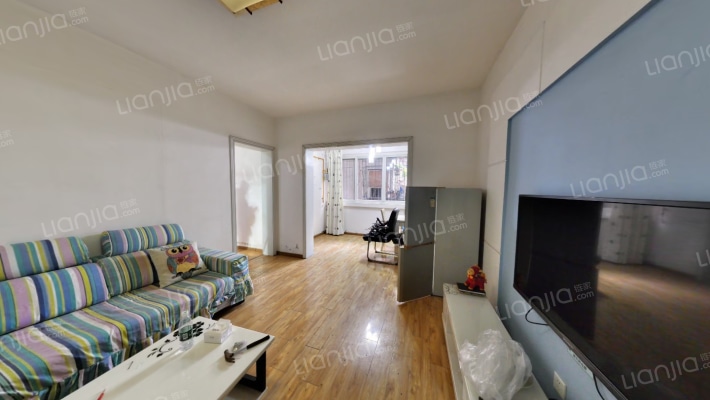 龙华花园二手房实景图