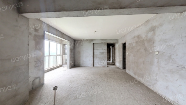 龙旺伯乐佳园二手房实景图