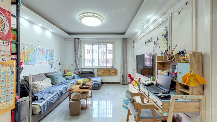 静湖雅苑二手房实景图