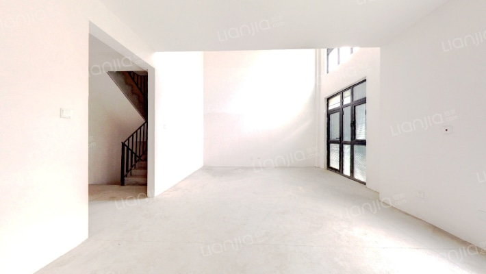 尚湖玫瑰园二手房实景图