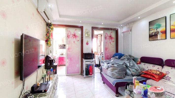 出门范阳路 市区1路 直达北京838  精装修 拎包入住-客厅