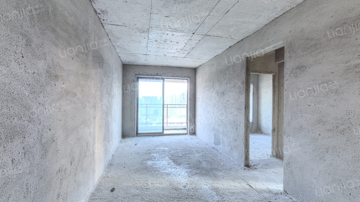 朝南维港丽江二手房实景图