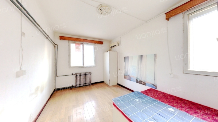 三轻楼二手房实景图