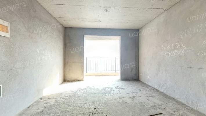 我爱我家周运佳园二手房实景图