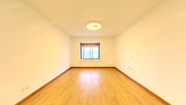 屏东城二手房实景图