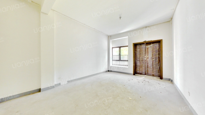 香湖别墅二手房实景图