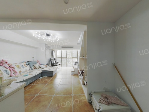 整租·融科金色时代一期 2室1厅 跃层 东南