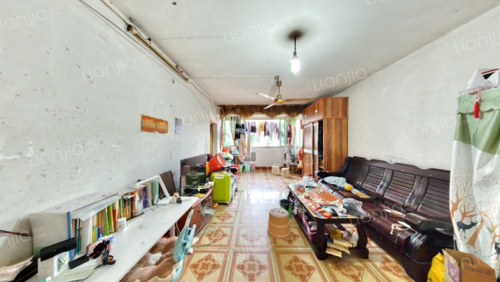 胜利街79号二手房实景图