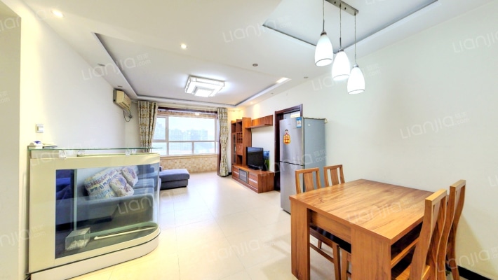 东方源龙二手房实景图