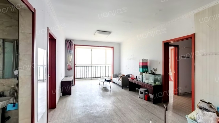 龙山水郡二手房实景图