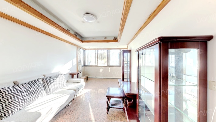 春城路280号二手房实景图