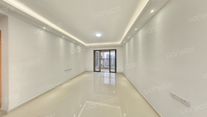 旭辉江山一期二手房实景图