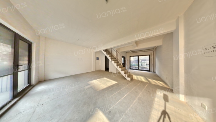 中联悦江山二手房实景图