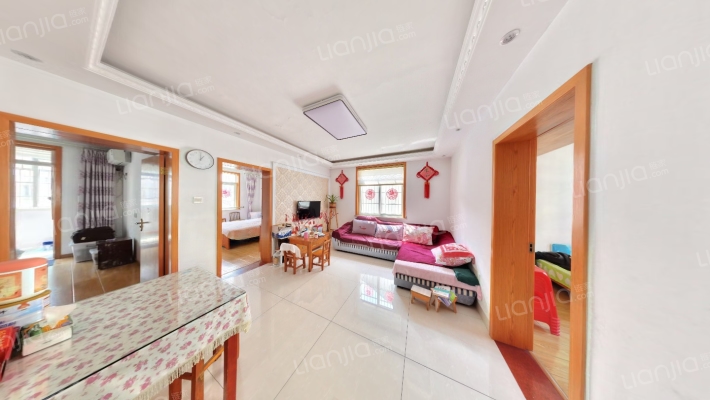 建筑工程公司宿舍楼二手房实景图