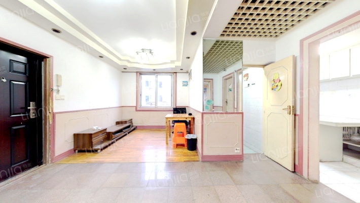 曹一社区纺工大院二手房实景图