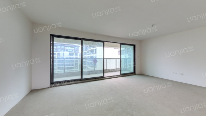 中南樾府二手房实景图