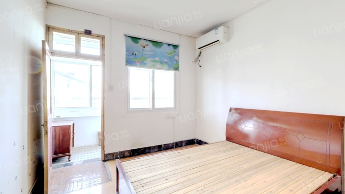 百尺溇路136号二手房实景图