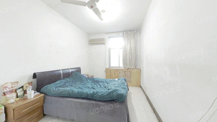 陕西省移动通信公司家属院二手房实景图