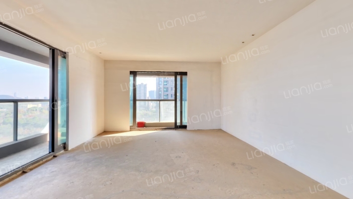 中城光谷龙山湖二手房实景图