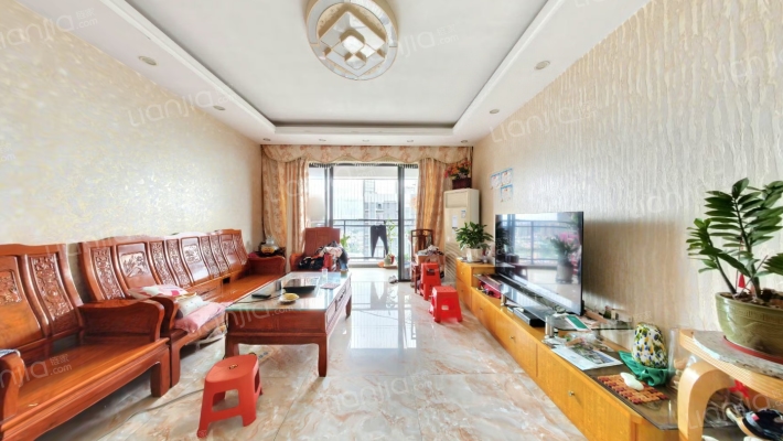 美的时代城二手房实景图