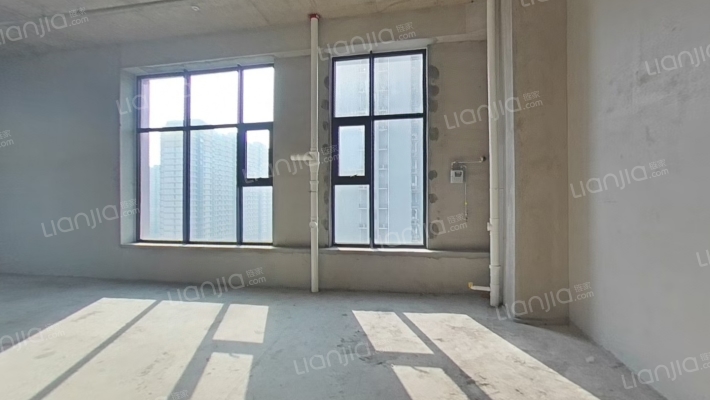 海铂云庭二手房实景图