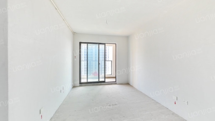 山前华庭二手房实景图