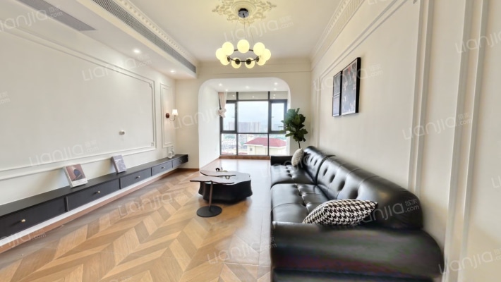 半岛1号花园六期二手房实景图