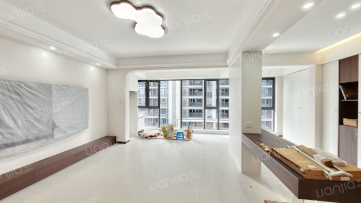 鑫龙汉江一号二手房实景图