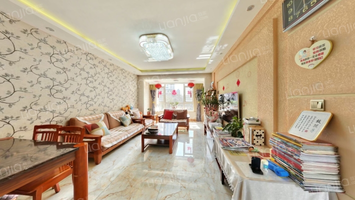 悦泰福里二手房实景图