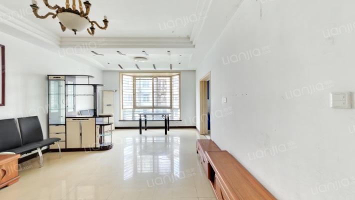 温馨苑AB区二手房实景图