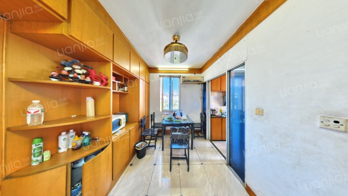 惠龙新村H区68-83号二手房实景图