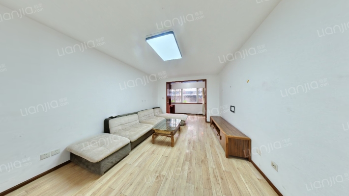 卫欣苑二手房实景图