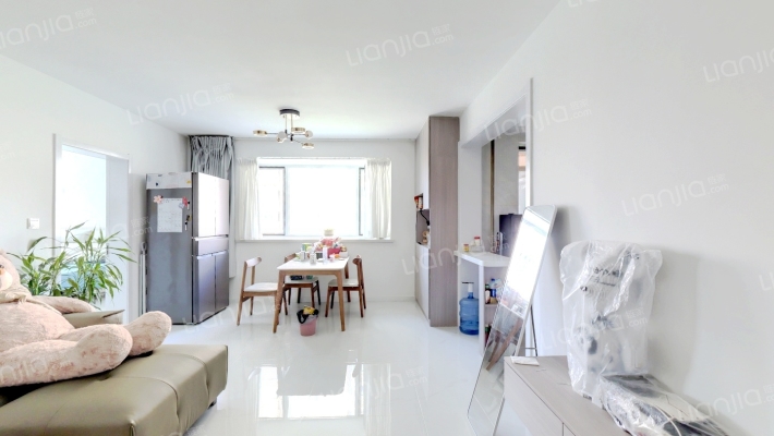 富豪新天地二手房实景图