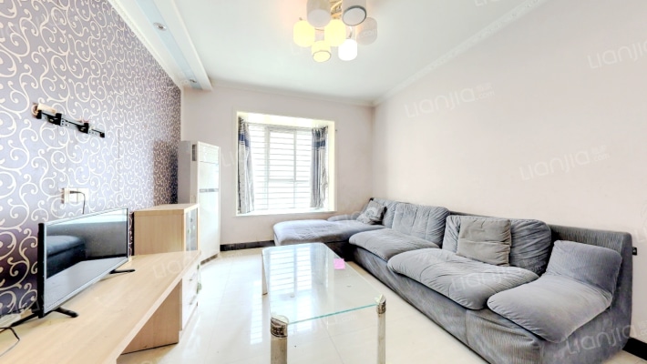 晶华城二手房实景图